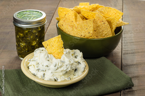 Photo: Nacho chips with cream cheese dip Nacho chips with cream cheese dip