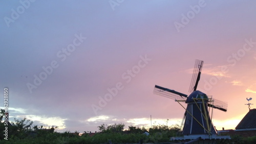 Fototapeta windmill in the netherlands in 1080p