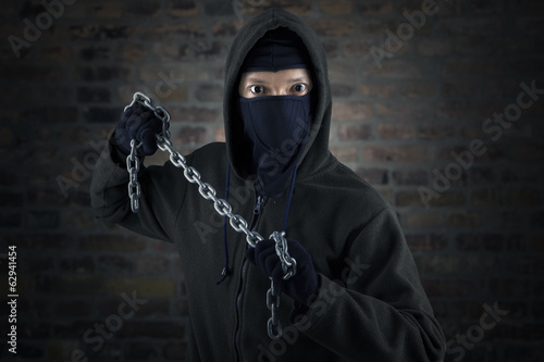 Photo: Dangerous murderer with chain Dangerous murderer with chain