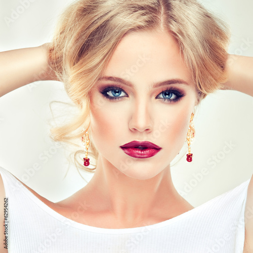 Photo: Beautiful model blond Beautiful model blond