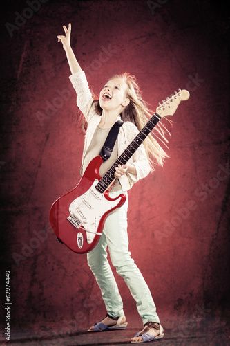 Photo: Rock girl Rock girl