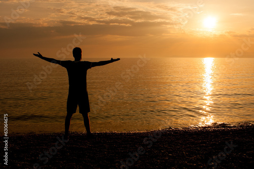 Photo: Greeting the sunset Greeting the sunset