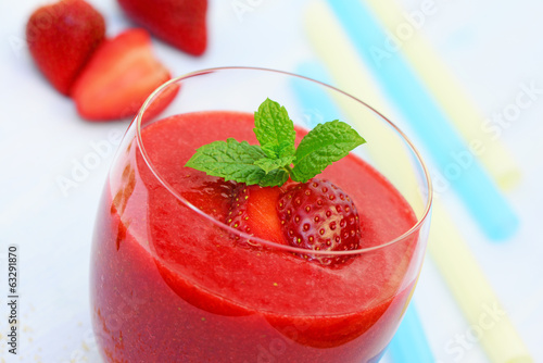 Photo: Erdbeer-Smoothie Erdbeer-Smoothie
