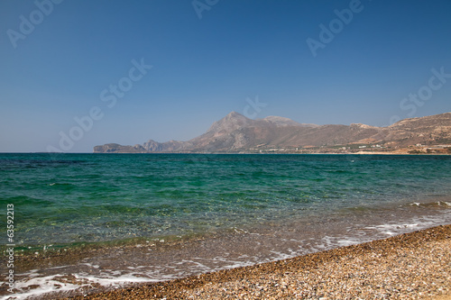 Photo: Галечный пляж и морской прибой. Греция. Крит Галечный пляж и морской прибой. Греция. Крит