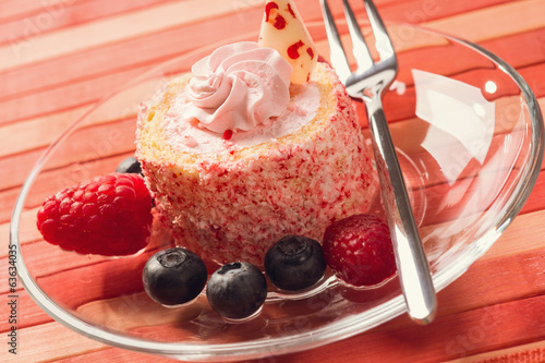 Photo: Sweet roll cake with berries Sweet roll cake with berries