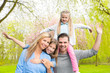 Familie im Park Familie im Park