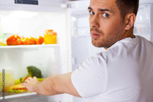 Photo: Feeling so hungry. Feeling so hungry.