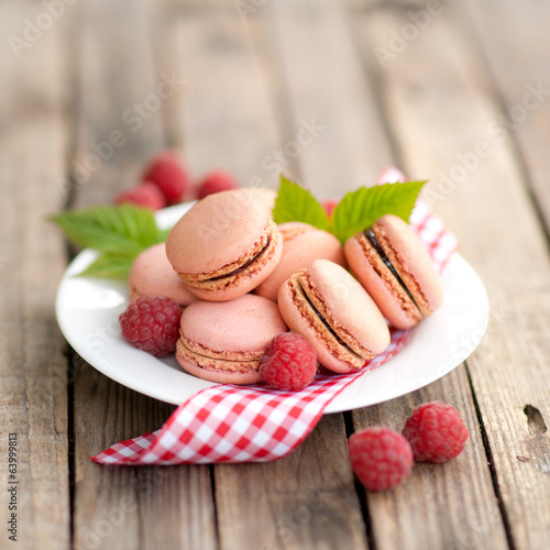 Photo: Macarons, Himbeeren Macarons, Himbeeren