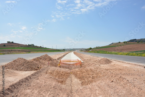 Photo: alcantarilla en carretera en obras alcantarilla en carretera en obras