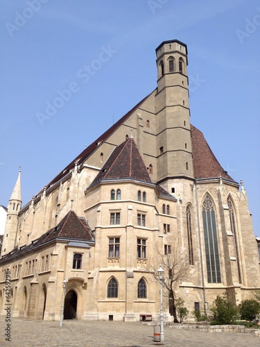 Instant Collection: The church in Vienna The church in Vienna