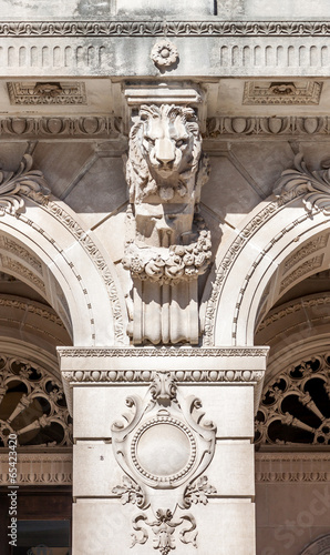 Photo: Lion Sculpture Lion Sculpture