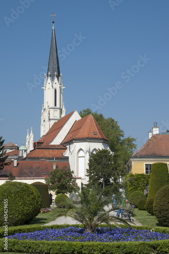Photo: Small Church near Shoenbrunn Palace in Vienna, Austria Small Church near Shoenbrunn Palace in Vienna, Austria