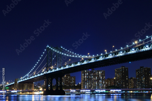Manhattan Bridge and  Skyline , New York City