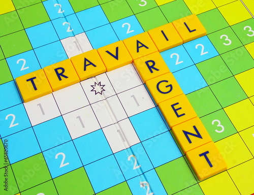 Photo: mots au scrabble,travail,argent mots au scrabble,travail,argent