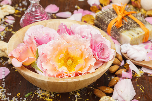 Photo: Rose petal bath Rose petal bath