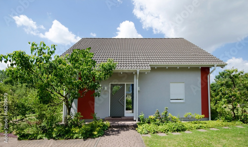 Photo: kleines Haus - Sommer kleines Haus - Sommer