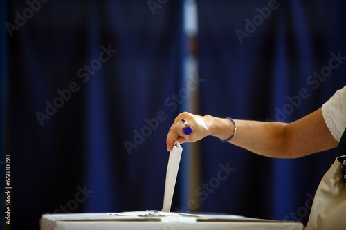 Voting hand