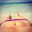 ragazza in spiaggia ragazza in spiaggia