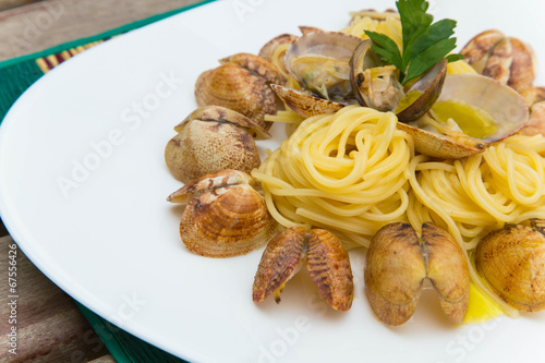 Photo: Spaghetti with razorshells and olive oil Spaghetti with razorshells and olive oil