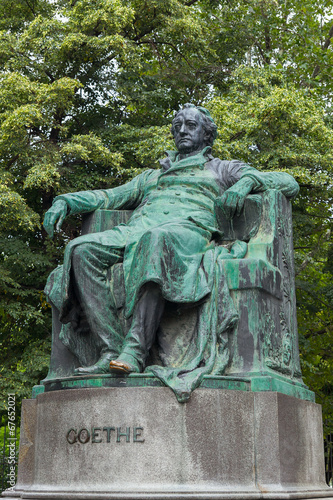 Photo: Goethe monument in Vienna in autumn day Goethe monument in Vienna in autumn day