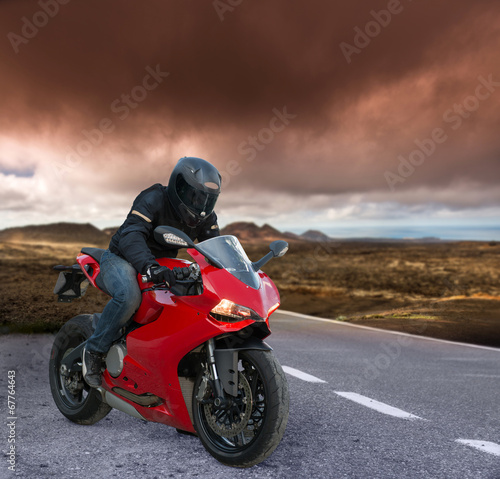 Photo: Moto serie1 Moto serie1