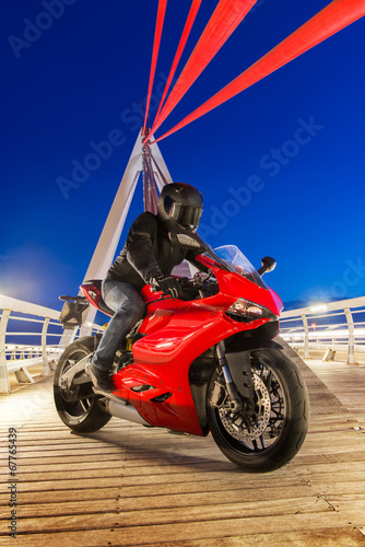 Photo: Moto serie1 Moto serie1