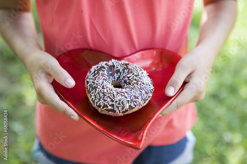 Photo: Dish of the heart and donut Dish of the heart and donut