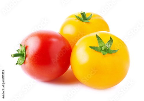 Photo: Fresh ripe tomatoes. Fresh ripe tomatoes.