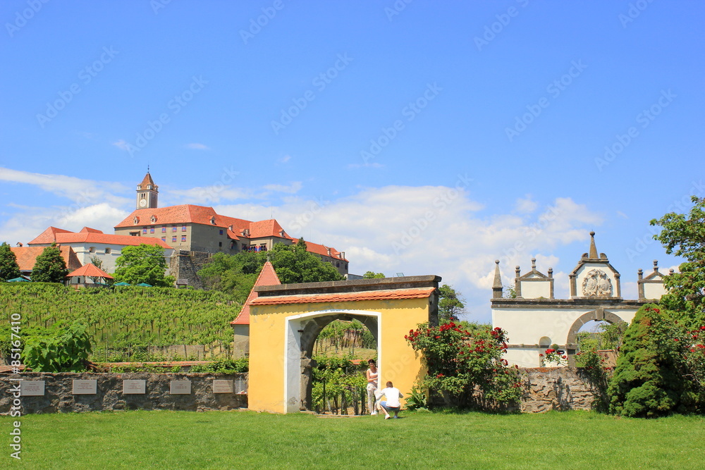 Blick auf die berühmte Festung Riegersburg in der Steiermark