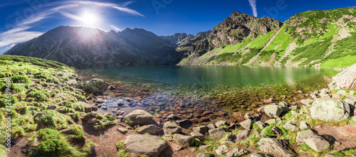 Zdjęcie XXL Panorama of sunrise at Czarny Staw Gasienicowy in Polish Mountains