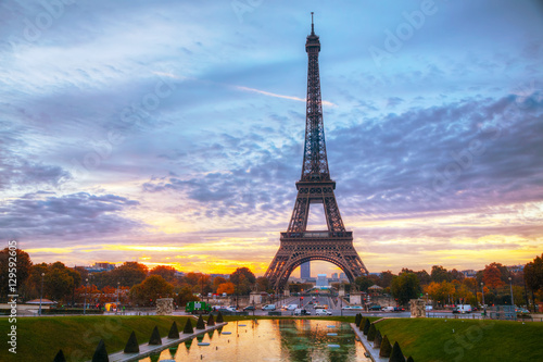 Fototapeta Cityscape with the Eiffel tower in Paris, France