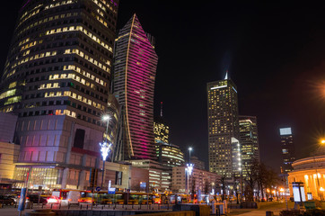 Centrum Warszawy w nocy