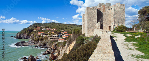 Zdjęcie XXL Talamone, panoramiczny widok z Rocca Aldobrandesca - Tuscany, Włochy