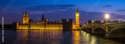 Big Ben, Parliament, Westminster bridge in London