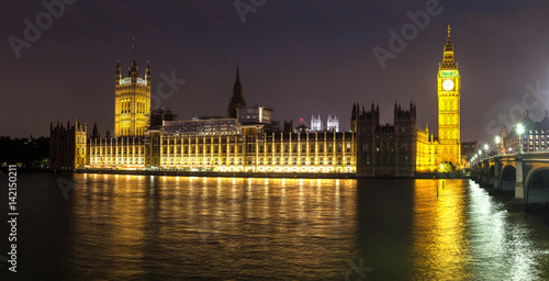 Big Ben, Parliament, Westminster bridge in London