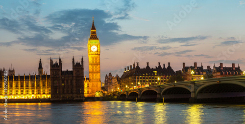 Big Ben, Parliament, Westminster bridge in London