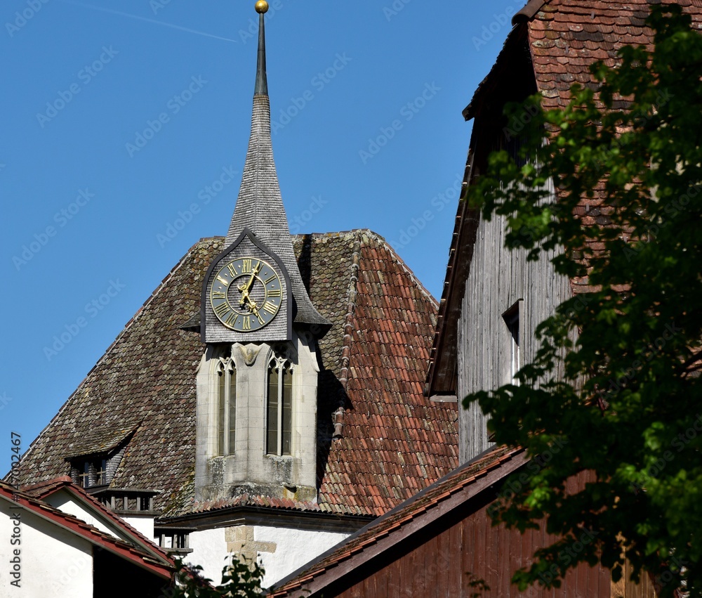 1000_F_147002467_xpLMEb7LCWdu6d0DST5f3YBnSUzWzcPm.jpg
