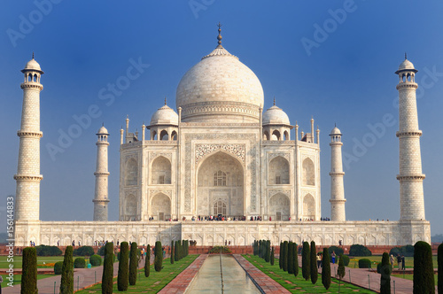  White marble Taj Mahal in India, Agra, Uttar Pradesh.