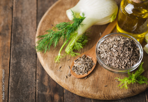 Fennel bulb, essential oil and seeds,