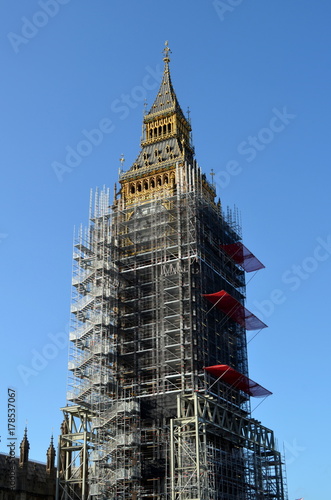Big Ben mit Gerüst