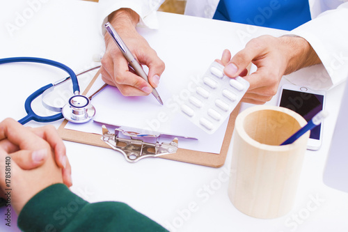 medical and treatment in consultation with medicines