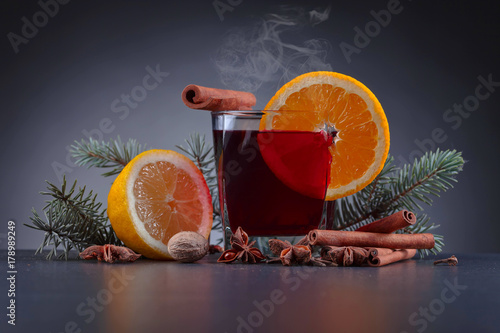 Mulled wine with spices and citrus.