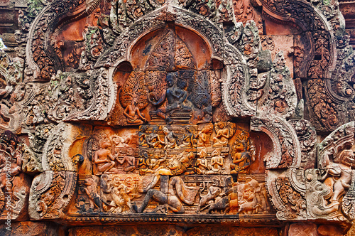 Zdjęcie XXL Rzeźby w świątyni Banteay Srei, Angkor w Kambodży. Cytadela kobiet, ta świątynia zawiera najdoskonalsze, najbardziej zawiłe rzeźby, które można znaleźć w Angkor