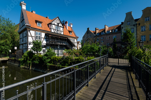 Zdjęcie XXL Stary Miller`s dom i inna historycal architektura w Gdańskim, Polska.