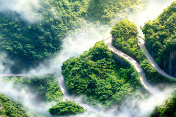 Road to Tianmen Mountain