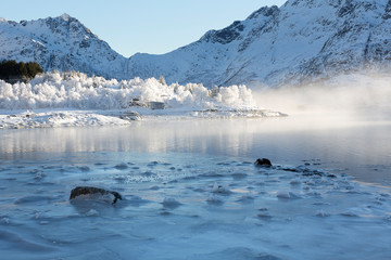 Winterlandschaft auf den Lofoten, Norwegen