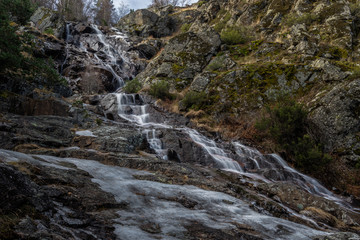 Cascada de Mojonavalle en Canencia
