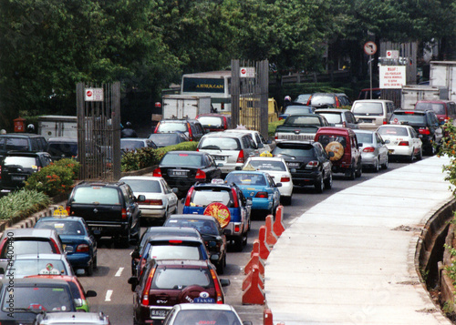 short essay on traffic hazards in karachi short essay on traffic hazards in karachi