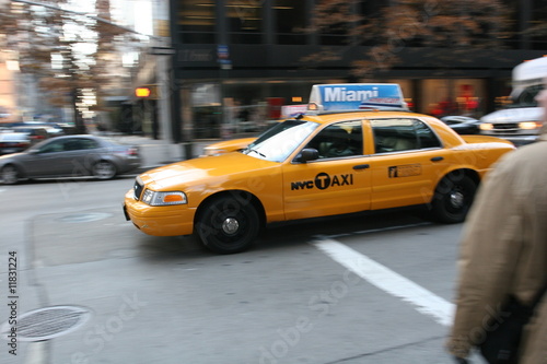taxi-w-nowym-jorku-manhattan-soho