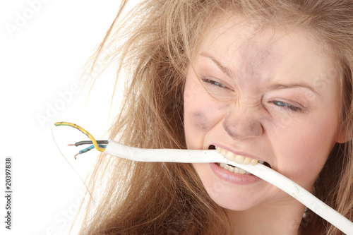 <b>Electric shock</b> - 500_F_20397838_5WJq0PaV5PckCIaVTRQk3FDCTrZfkDnf